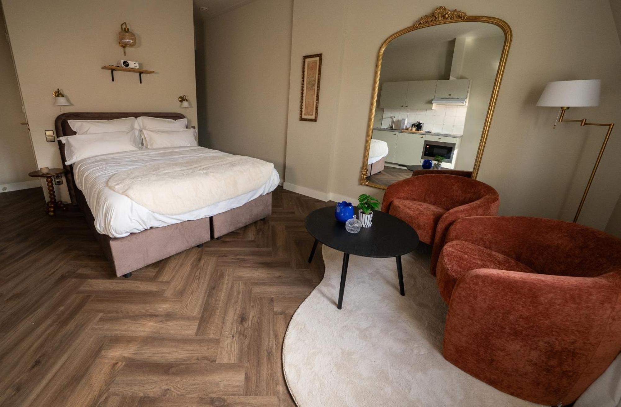 Boutique Hotel By Atelier Nijmegen Room photo